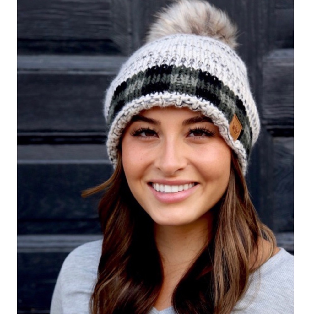 Green Buffalo Trim Fleece Lined Faux Fur Beanie - Picture 2 of 4